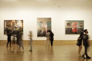 Display Seni Ilustrasi sebagai Eksplorasi Visual Yang Nyata